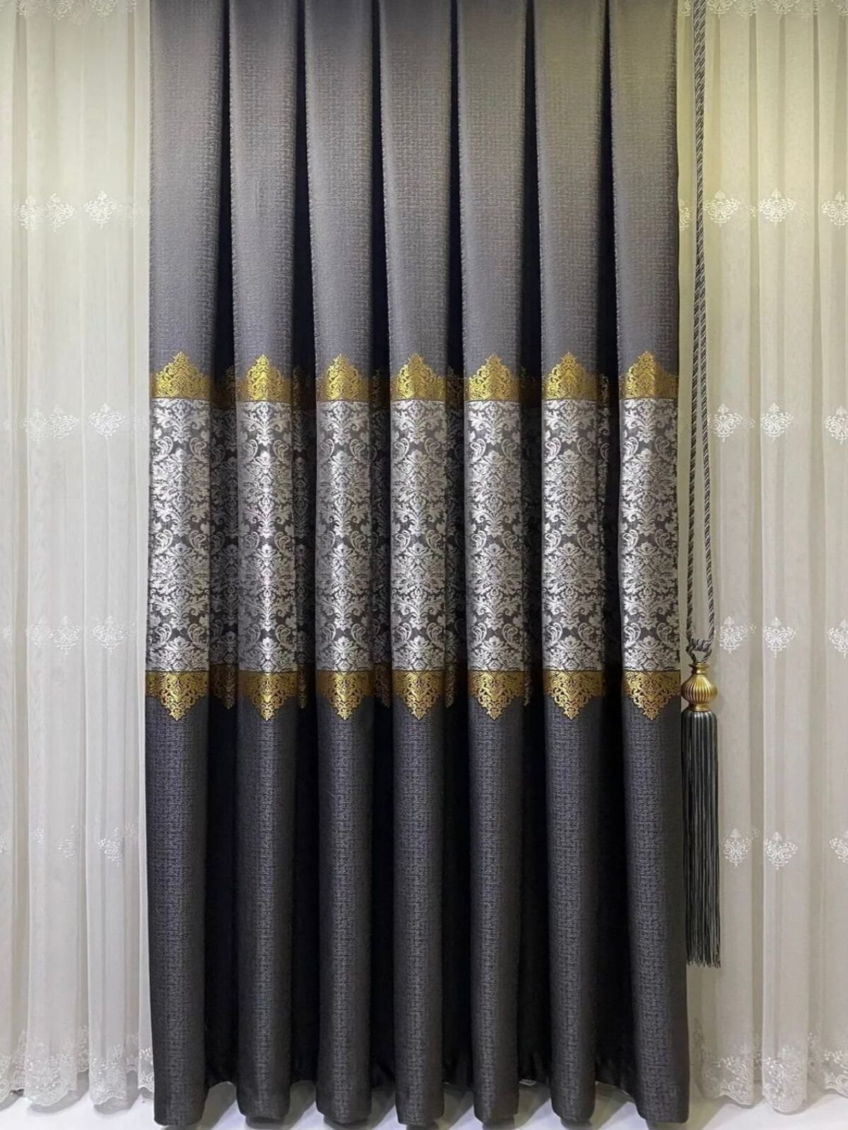 b92e028c-4069-4244-a383-b4f41e36fd81 Pano Fon Perde Antrasit Altın - Görsel 1